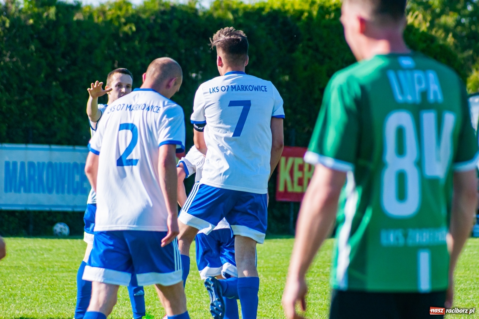 Zdjęcie w galerii na portalu naszraciborz.pl: Gol do szatni nie załamał gości. Zabełków odwrócił losy meczu [FOTO]  wiadomości z regionu
