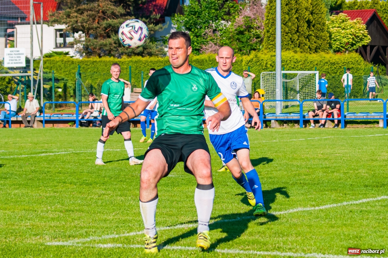 Zdjęcie w galerii na portalu naszraciborz.pl: Gol do szatni nie załamał gości. Zabełków odwrócił losy meczu [FOTO]  wiadomości z regionu