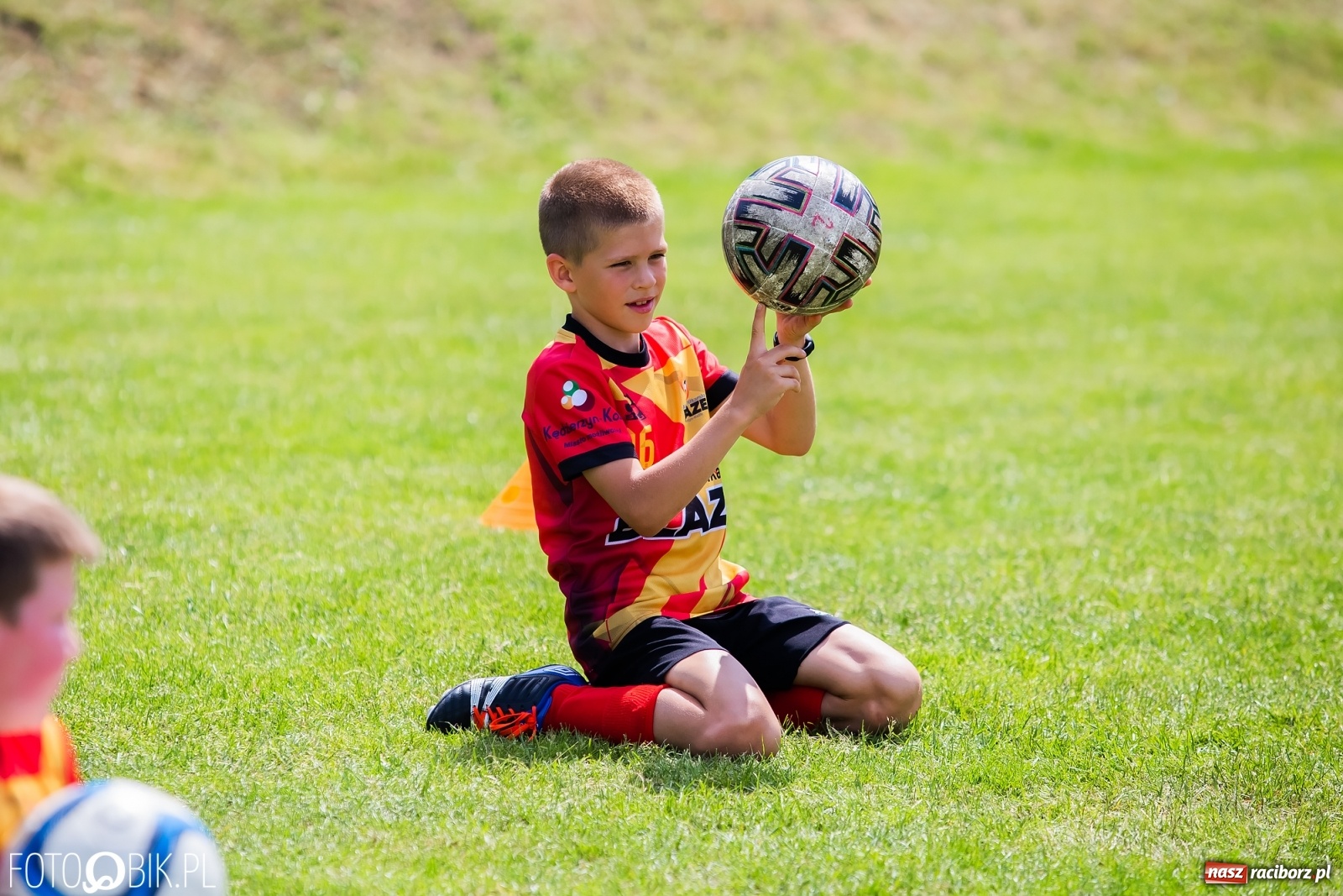 Zdjęcie w galerii na portalu naszraciborz.pl: Drugi dzień turnieju piłkarskiego w Nędzy wiadomości z regionu