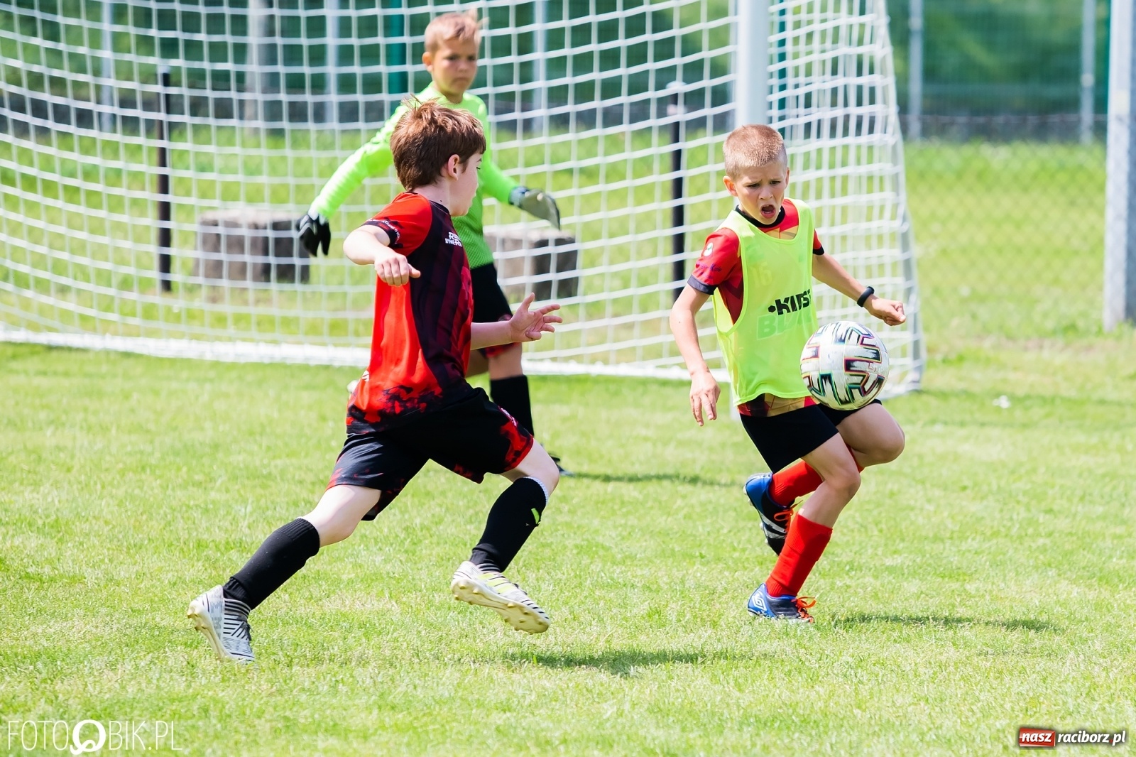 Zdjęcie w galerii na portalu naszraciborz.pl: Drugi dzień turnieju piłkarskiego w Nędzy wiadomości z regionu