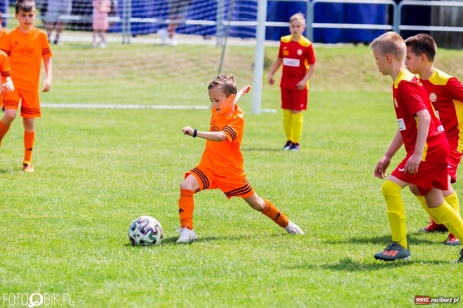 Zdjęcie w galerii na portalu naszraciborz.pl: Drugi dzień turnieju piłkarskiego w Nędzy wiadomości z regionu