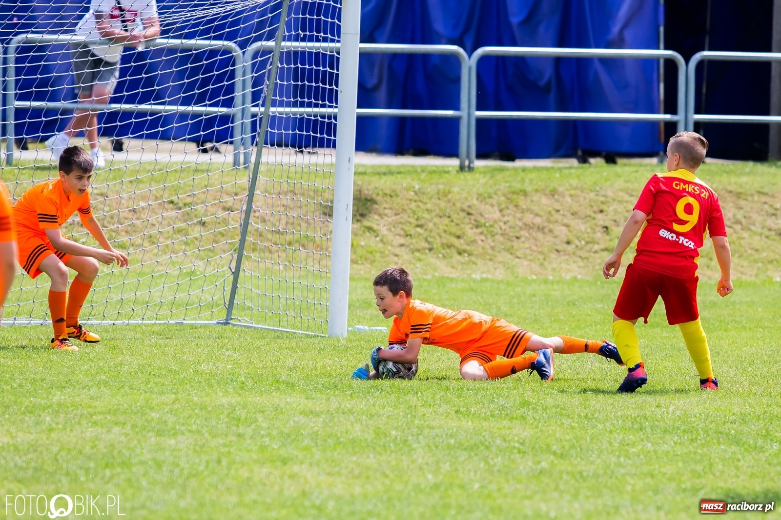 Zdjęcie w galerii na portalu naszraciborz.pl: Drugi dzień turnieju piłkarskiego w Nędzy wiadomości z regionu