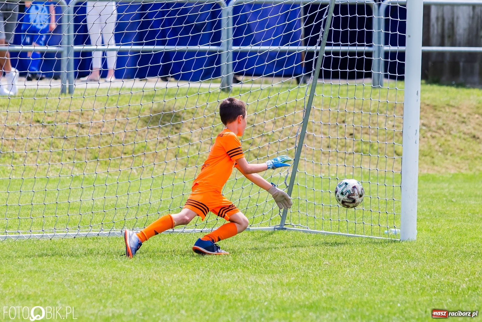 Zdjęcie w galerii na portalu naszraciborz.pl: Drugi dzień turnieju piłkarskiego w Nędzy wiadomości z regionu