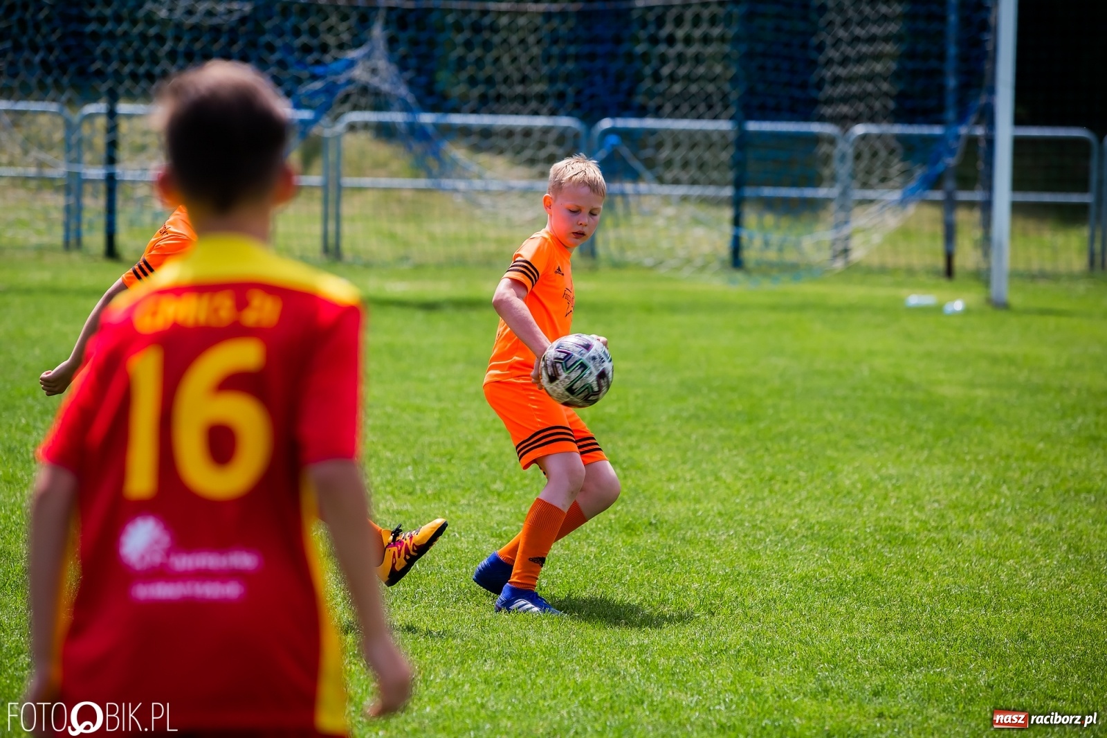 Zdjęcie w galerii na portalu naszraciborz.pl: Drugi dzień turnieju piłkarskiego w Nędzy wiadomości z regionu