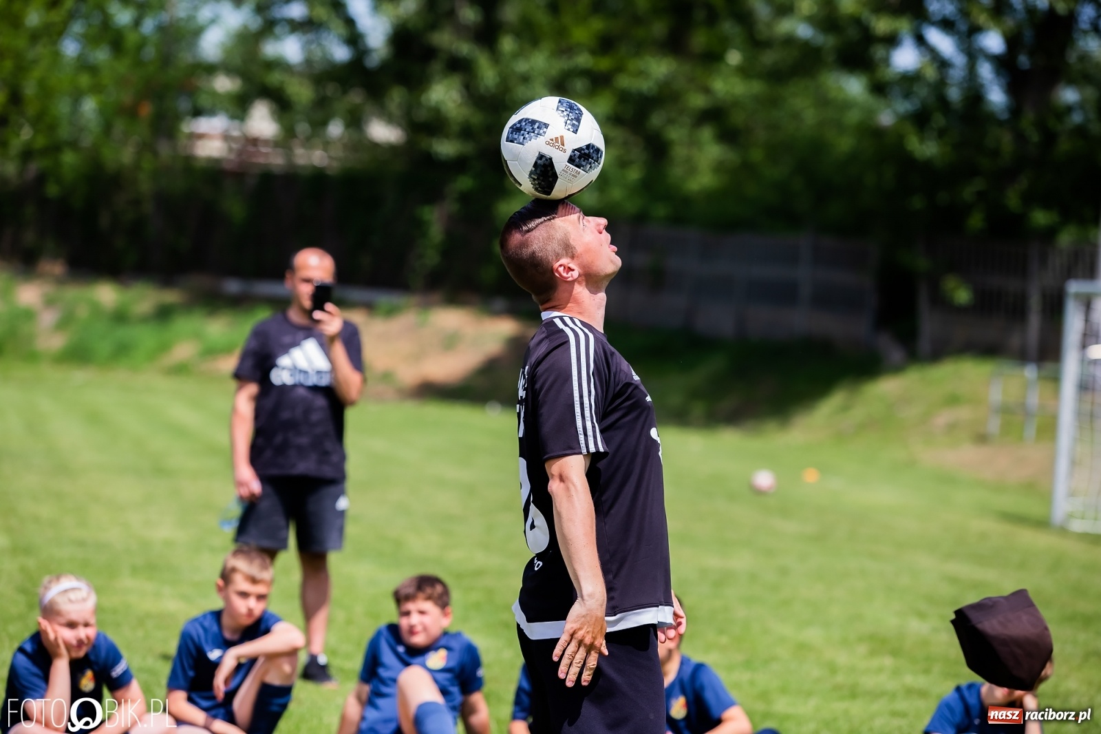 Zdjęcie w galerii na portalu naszraciborz.pl: Drugi dzień turnieju piłkarskiego w Nędzy wiadomości z regionu