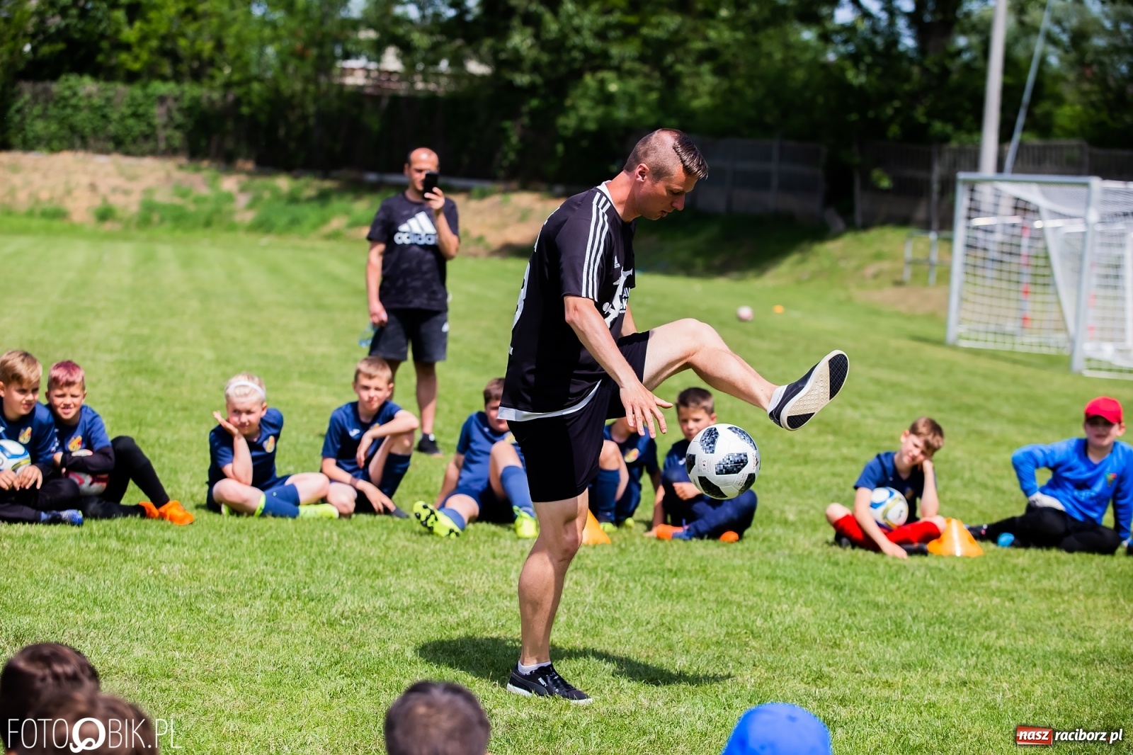 Zdjęcie w galerii na portalu naszraciborz.pl: Drugi dzień turnieju piłkarskiego w Nędzy wiadomości z regionu