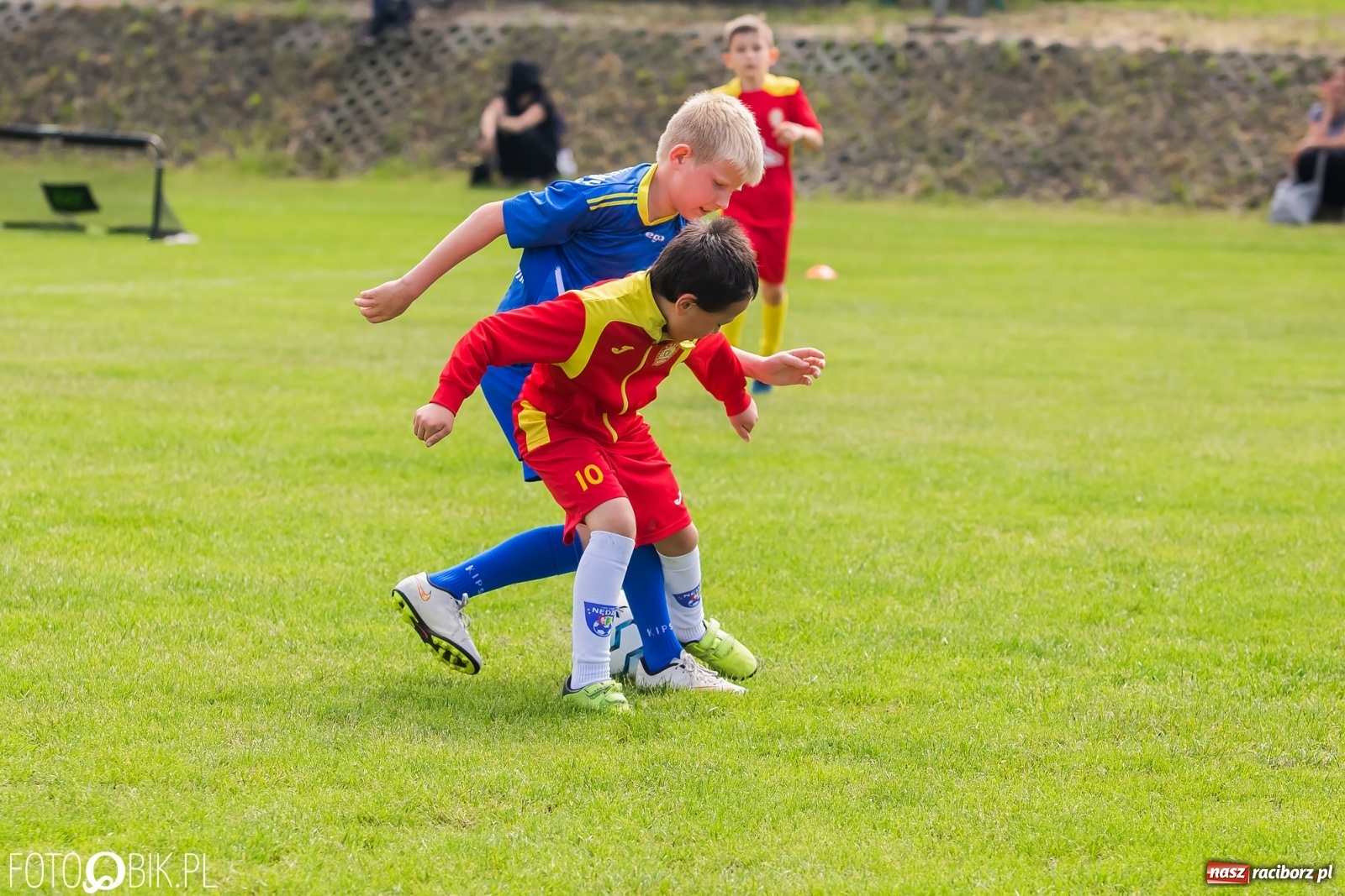Zdjęcie w galerii na portalu naszraciborz.pl: Turniej Małych Bajtli w Markowicach. Emocji i dobrej zabawy co nie miara [FOTO] wiadomości z regionu