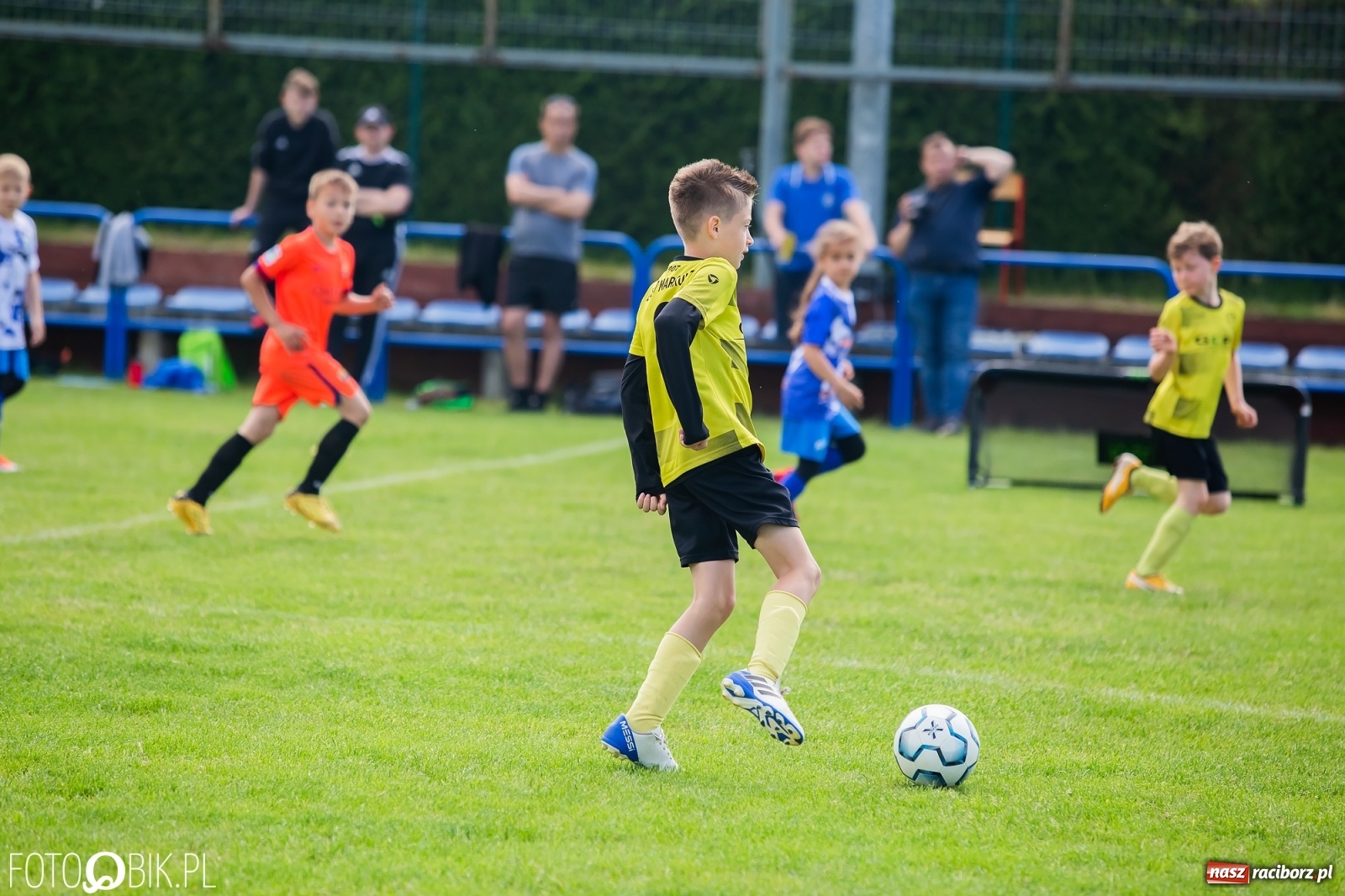 Zdjęcie w galerii na portalu naszraciborz.pl: Turniej Małych Bajtli w Markowicach. Emocji i dobrej zabawy co nie miara [FOTO] wiadomości z regionu