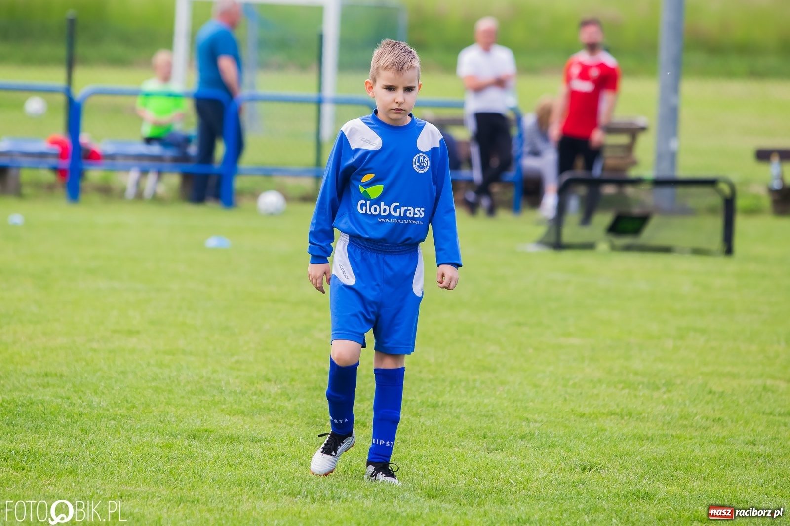 Zdjęcie w galerii na portalu naszraciborz.pl: Turniej Małych Bajtli w Markowicach. Emocji i dobrej zabawy co nie miara [FOTO] wiadomości z regionu