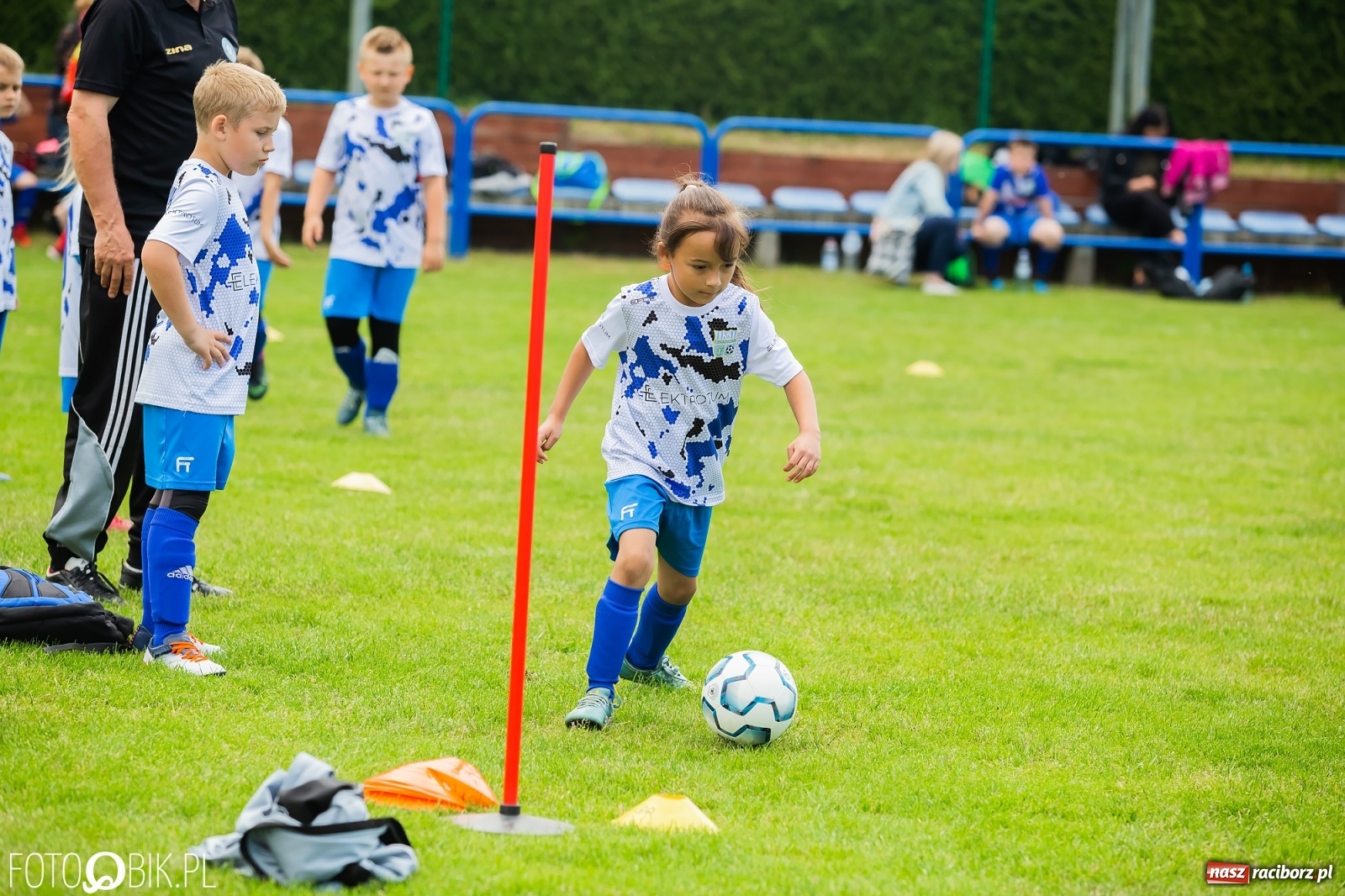 Zdjęcie w galerii na portalu naszraciborz.pl: Turniej Małych Bajtli w Markowicach. Emocji i dobrej zabawy co nie miara [FOTO] wiadomości z regionu