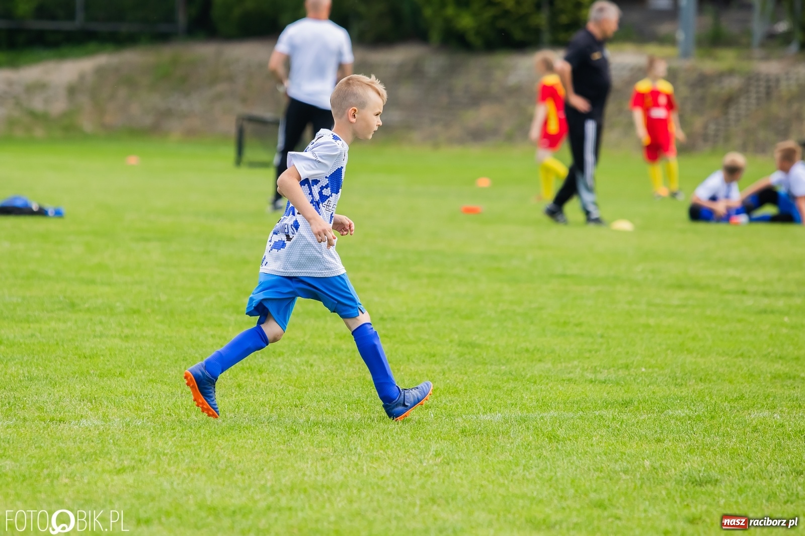 Zdjęcie w galerii na portalu naszraciborz.pl: Turniej Małych Bajtli w Markowicach. Emocji i dobrej zabawy co nie miara [FOTO] wiadomości z regionu