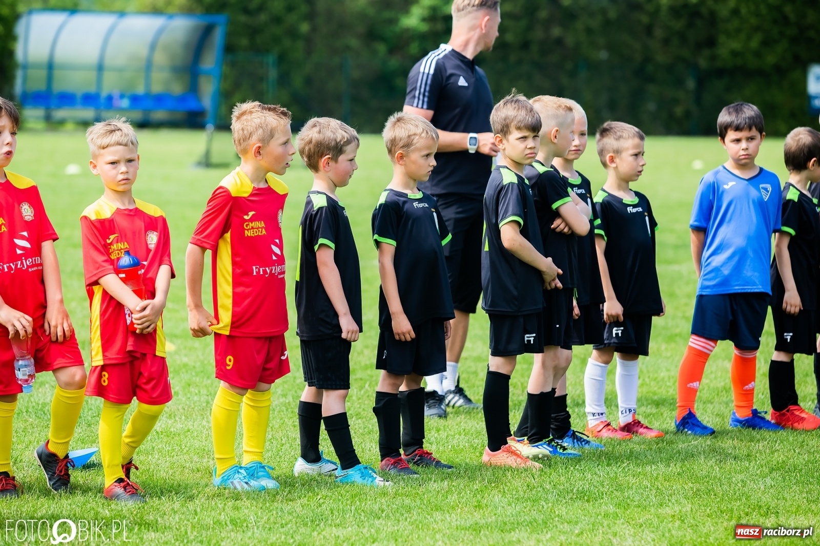 Zdjęcie w galerii na portalu naszraciborz.pl: Turniej Małych Bajtli w Markowicach. Emocji i dobrej zabawy co nie miara [FOTO] wiadomości z regionu