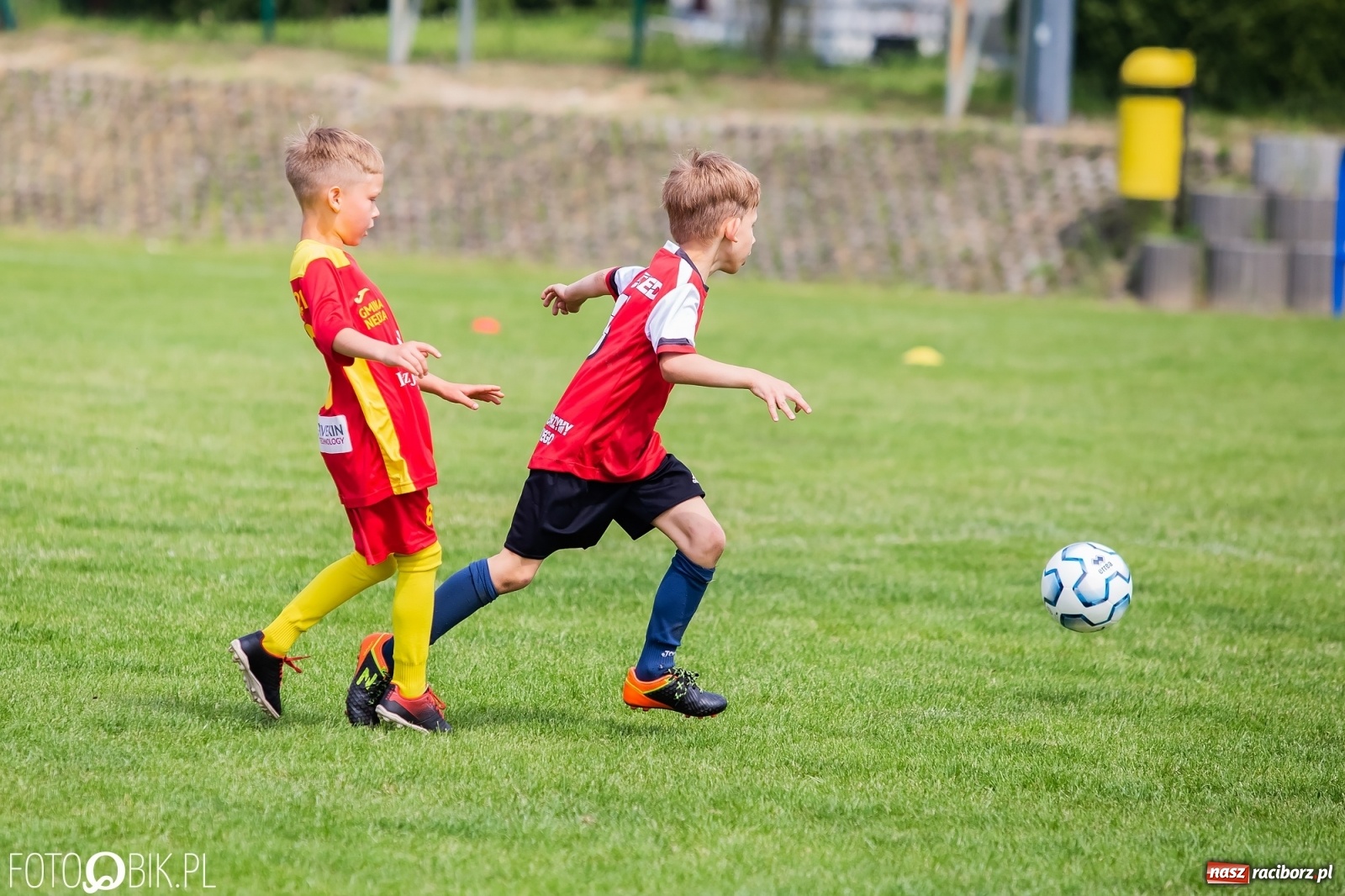 Zdjęcie w galerii na portalu naszraciborz.pl: Turniej Małych Bajtli w Markowicach. Emocji i dobrej zabawy co nie miara [FOTO] wiadomości z regionu