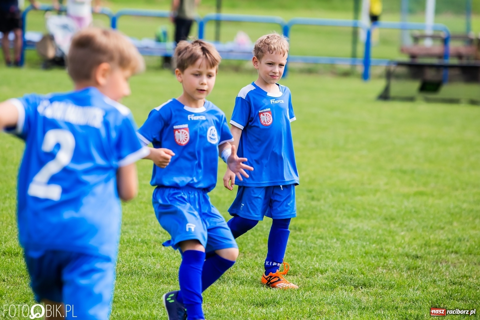 Zdjęcie w galerii na portalu naszraciborz.pl: Turniej Małych Bajtli w Markowicach. Emocji i dobrej zabawy co nie miara [FOTO] wiadomości z regionu