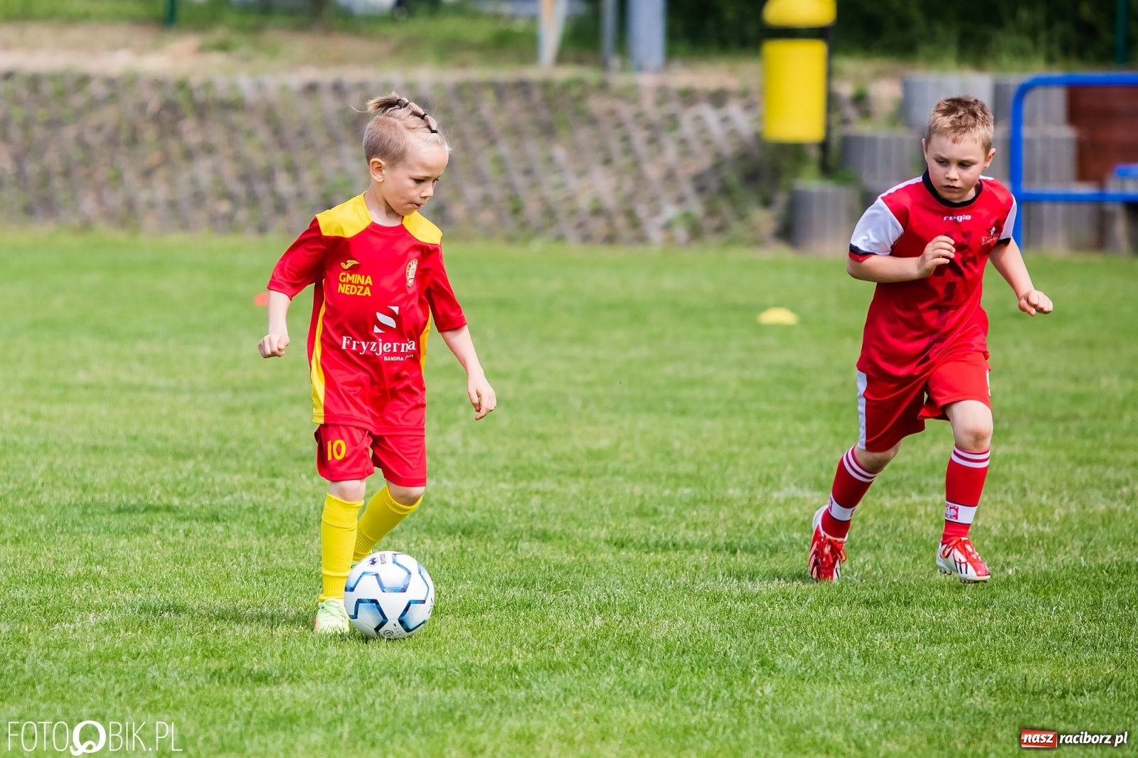 Zdjęcie w galerii na portalu naszraciborz.pl: Turniej Małych Bajtli w Markowicach. Emocji i dobrej zabawy co nie miara [FOTO] wiadomości z regionu