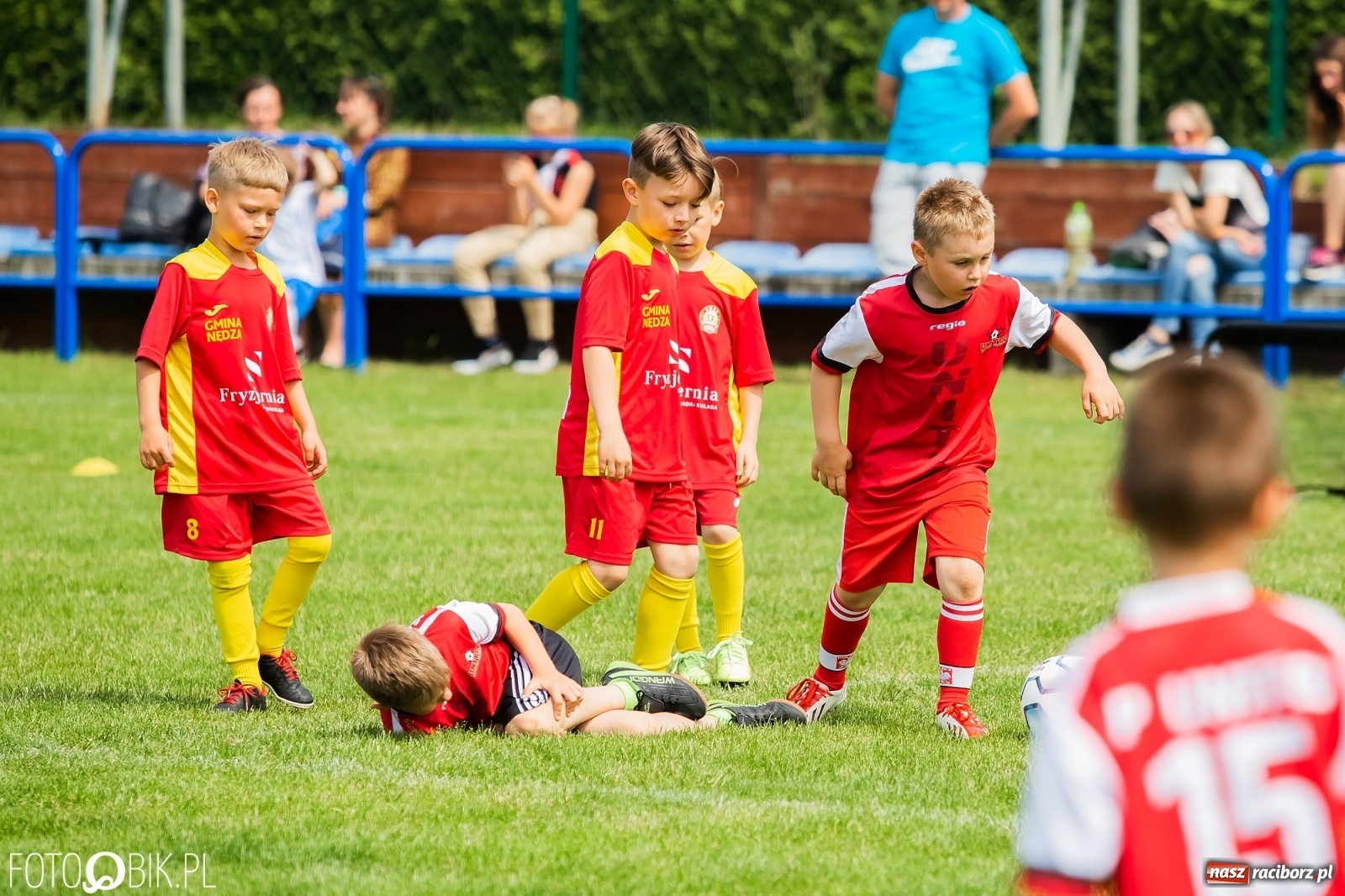 Zdjęcie w galerii na portalu naszraciborz.pl: Turniej Małych Bajtli w Markowicach. Emocji i dobrej zabawy co nie miara [FOTO] wiadomości z regionu