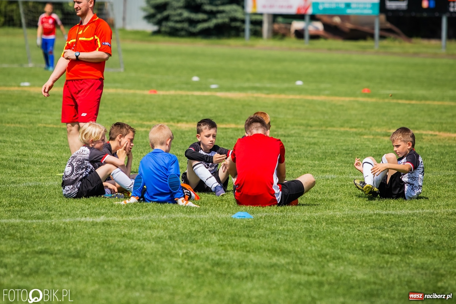 Zdjęcie w galerii na portalu naszraciborz.pl: Rozpoczęła się ósma edycja Tworków Cup. Rywalizował rocznik 2012 [FOTO] wiadomości z regionu