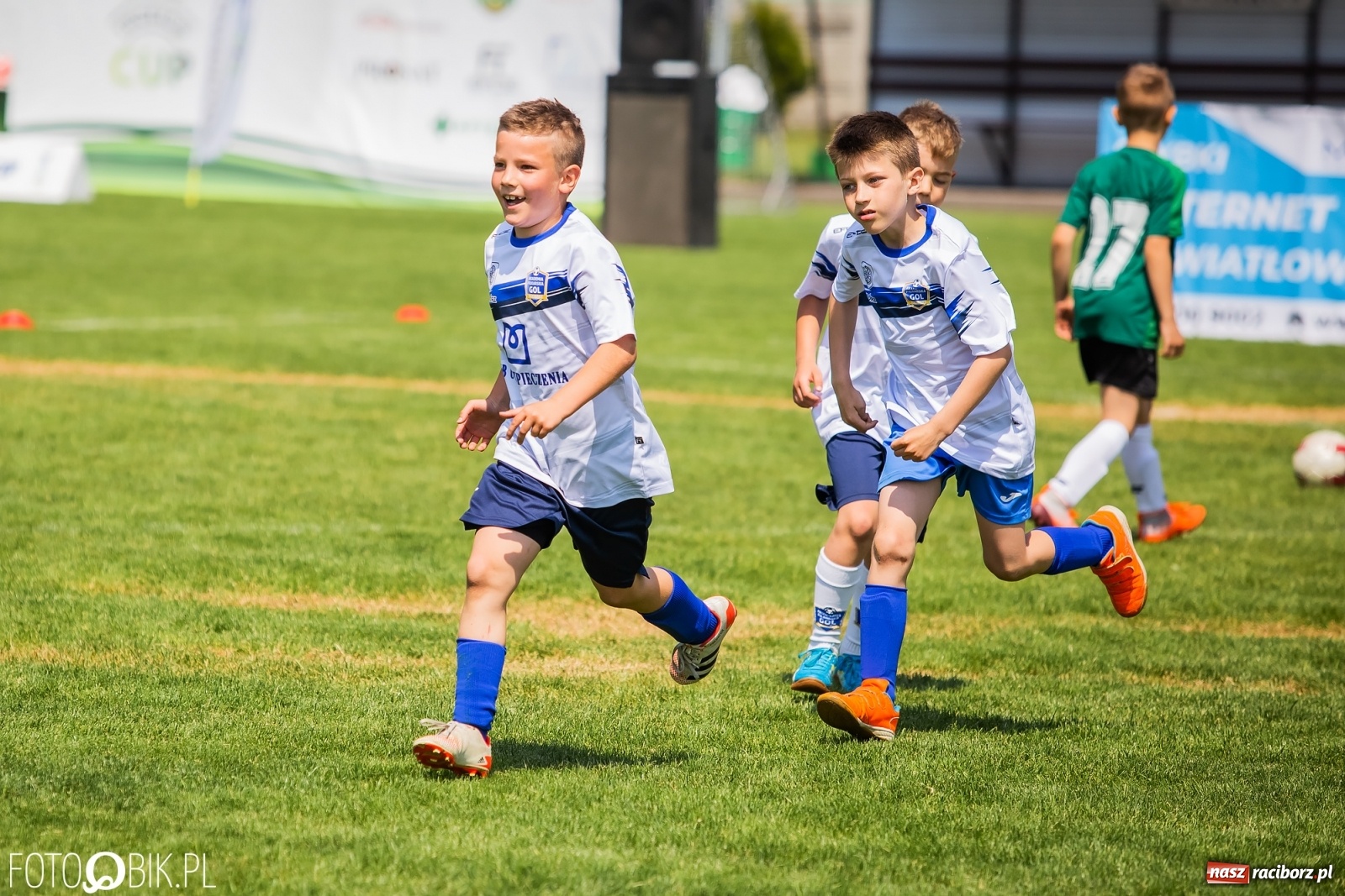 Zdjęcie w galerii na portalu naszraciborz.pl: Rozpoczęła się ósma edycja Tworków Cup. Rywalizował rocznik 2012 [FOTO] wiadomości z regionu