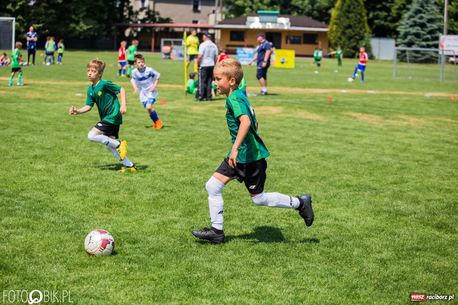 Zdjęcie w galerii na portalu naszraciborz.pl: Rozpoczęła się ósma edycja Tworków Cup. Rywalizował rocznik 2012 [FOTO] wiadomości z regionu