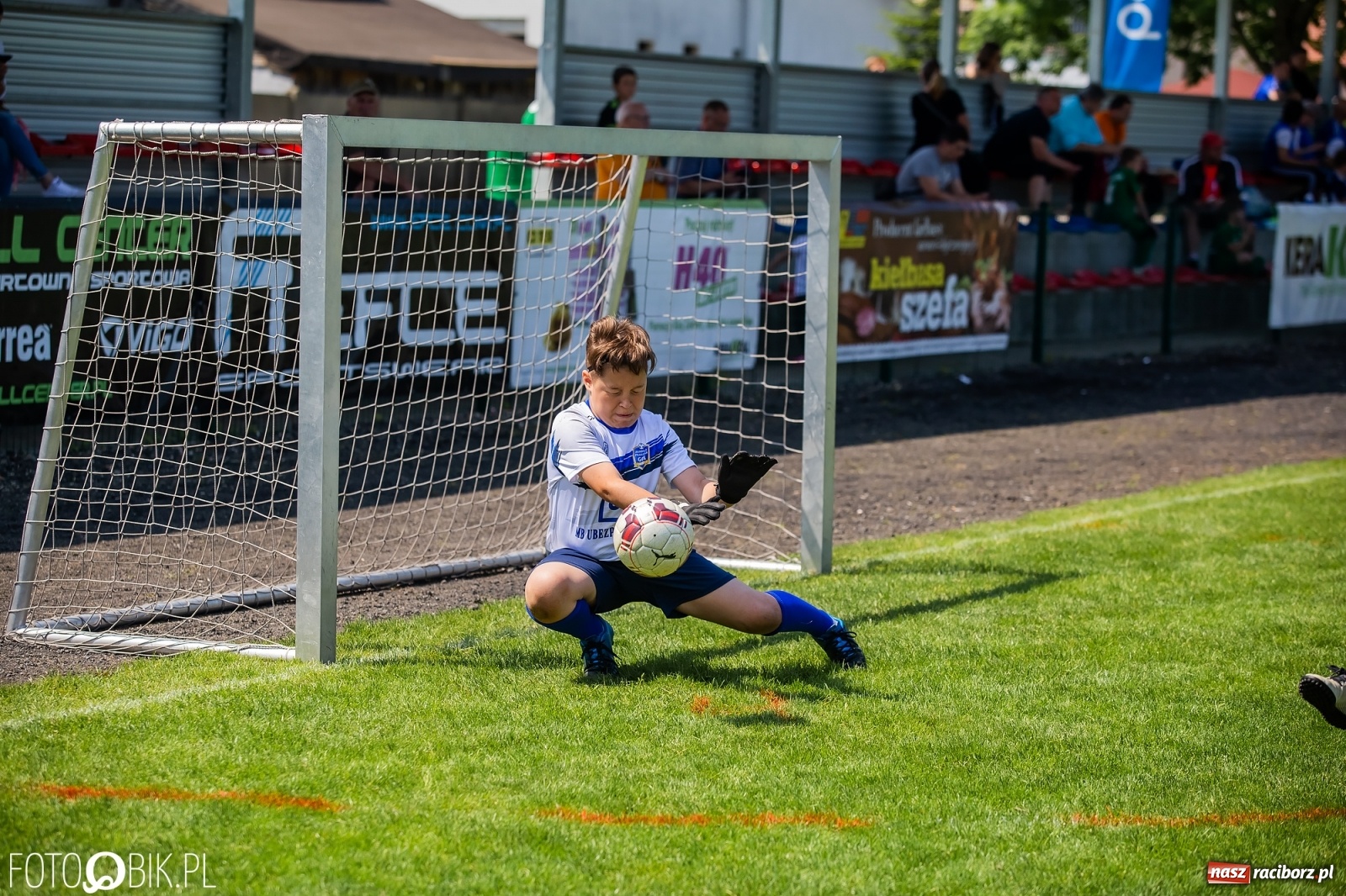 Zdjęcie w galerii na portalu naszraciborz.pl: Rozpoczęła się ósma edycja Tworków Cup. Rywalizował rocznik 2012 [FOTO] wiadomości z regionu