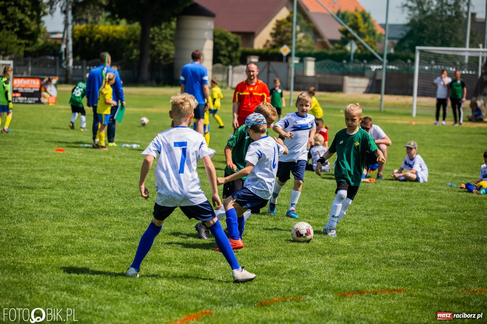 Zdjęcie w galerii na portalu naszraciborz.pl: Rozpoczęła się ósma edycja Tworków Cup. Rywalizował rocznik 2012 [FOTO] wiadomości z regionu