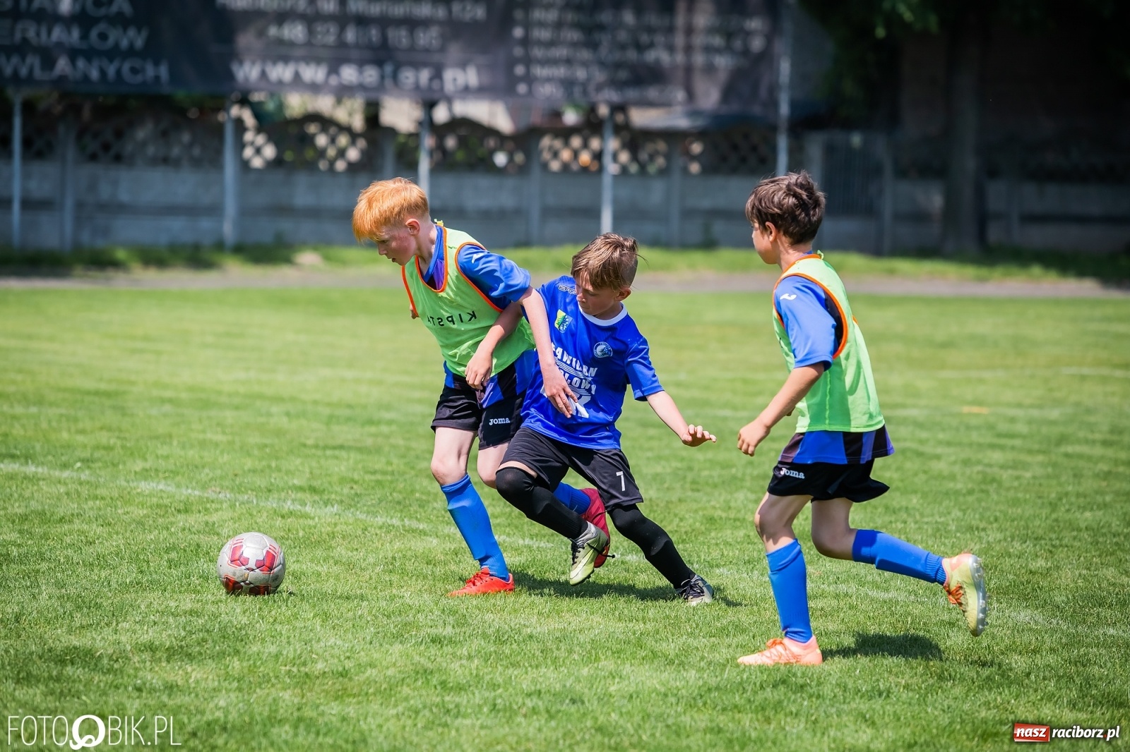 Zdjęcie w galerii na portalu naszraciborz.pl: Rozpoczęła się ósma edycja Tworków Cup. Rywalizował rocznik 2012 [FOTO] wiadomości z regionu