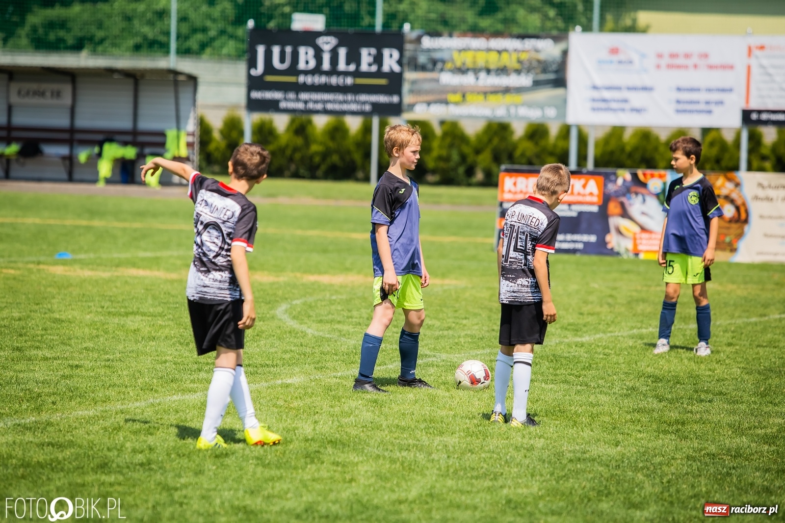 Zdjęcie w galerii na portalu naszraciborz.pl: Rozpoczęła się ósma edycja Tworków Cup. Rywalizował rocznik 2012 [FOTO] wiadomości z regionu