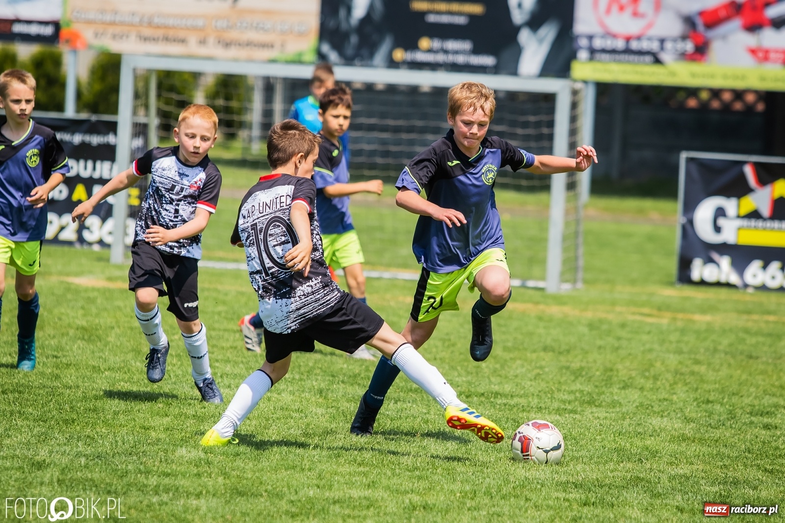 Zdjęcie w galerii na portalu naszraciborz.pl: Rozpoczęła się ósma edycja Tworków Cup. Rywalizował rocznik 2012 [FOTO] wiadomości z regionu