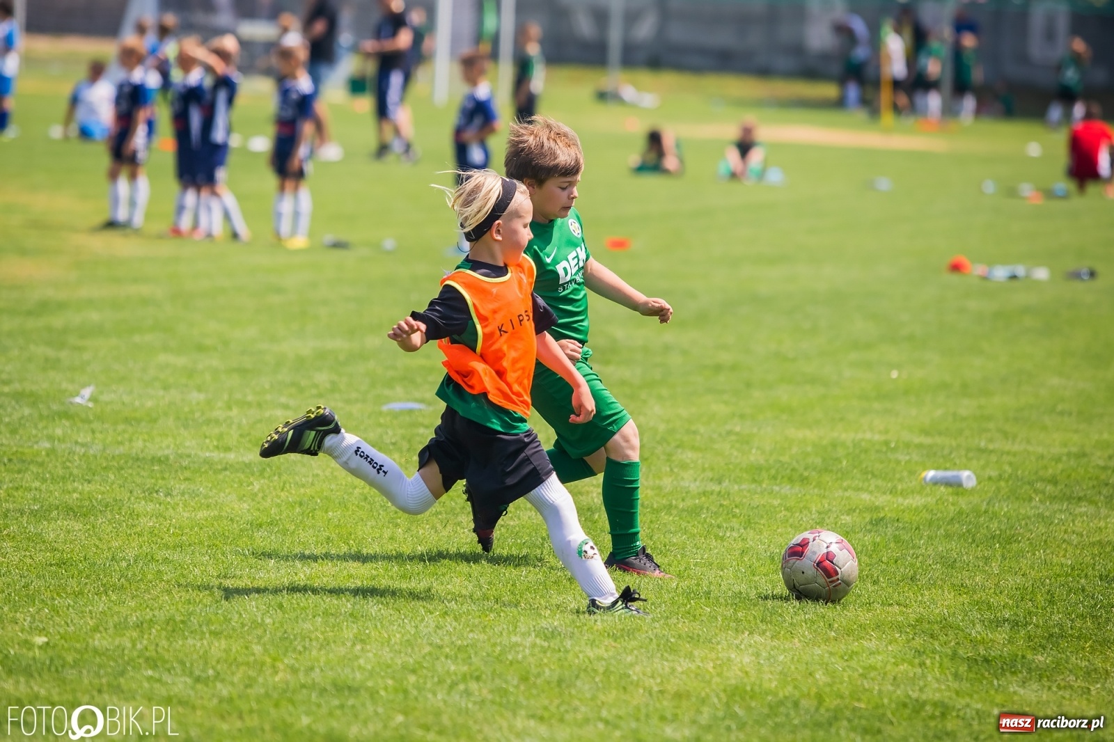 Zdjęcie w galerii na portalu naszraciborz.pl: Rozpoczęła się ósma edycja Tworków Cup. Rywalizował rocznik 2012 [FOTO] wiadomości z regionu