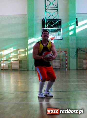 Zdjęcie w galerii na portalu naszraciborz.pl: Koszykarze ALK ruszyli do boju wiadomości z regionu