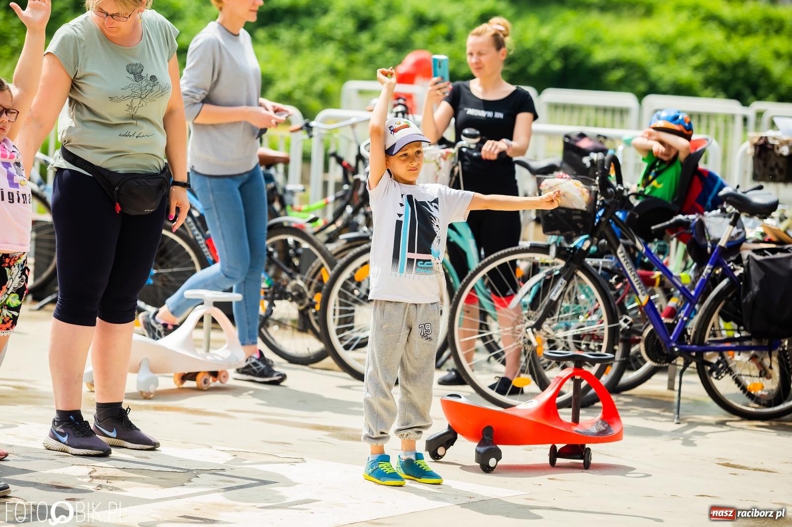 Zdjęcie w galerii na portalu naszraciborz.pl: Rodzinny rajd rowerowy już za nami [FOTO] wiadomości z regionu