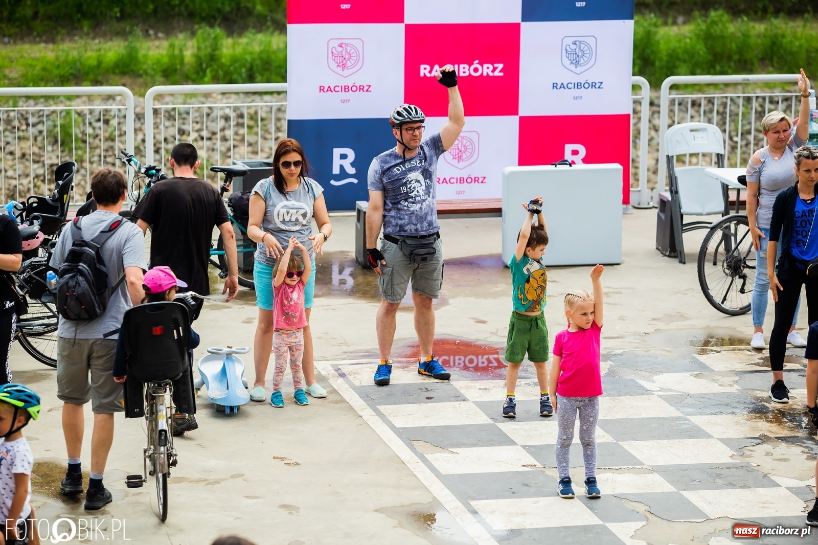 Zdjęcie w galerii na portalu naszraciborz.pl: Rodzinny rajd rowerowy już za nami [FOTO] wiadomości z regionu