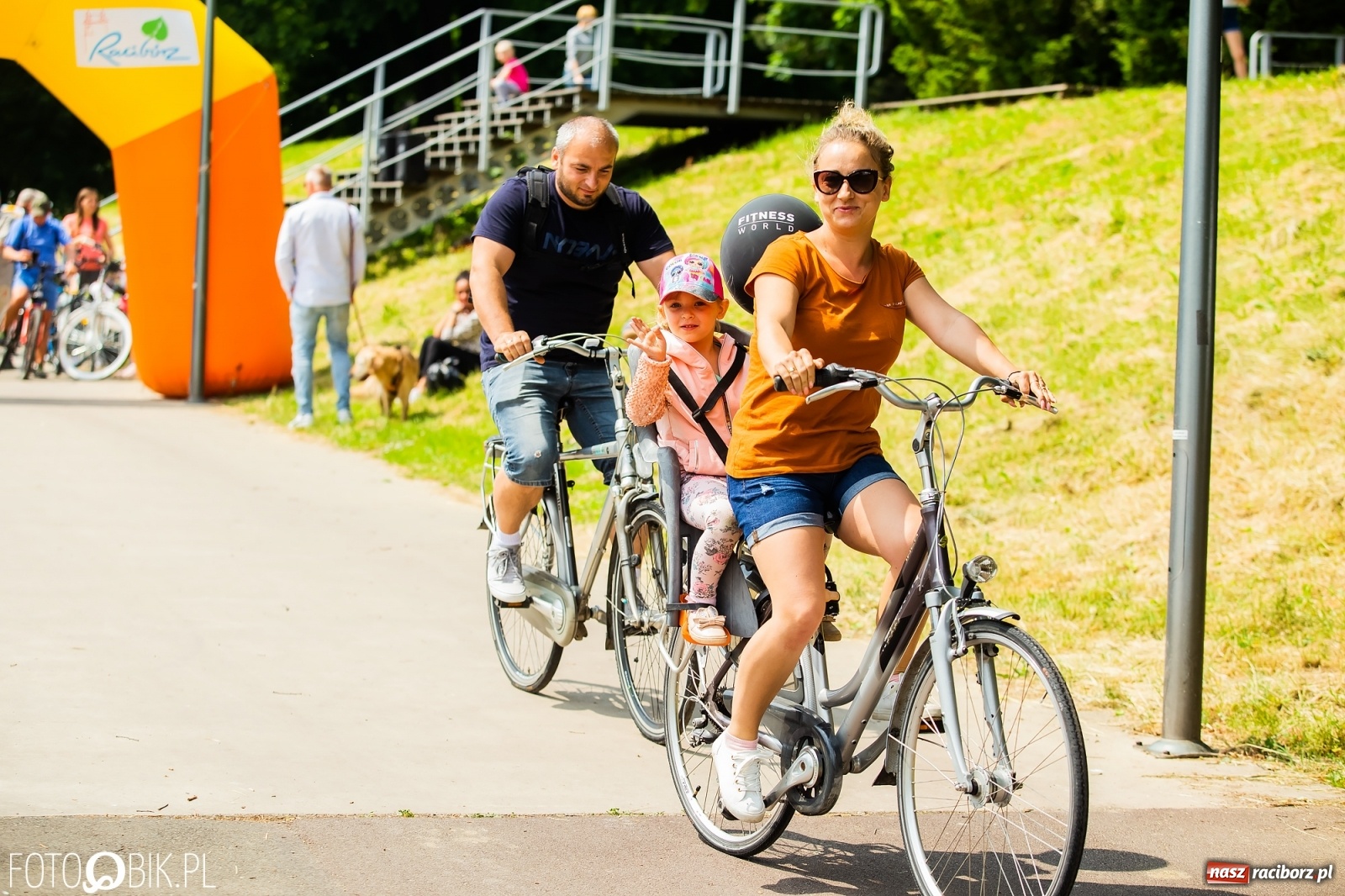 Zdjęcie w galerii na portalu naszraciborz.pl: Rodzinny rajd rowerowy już za nami [FOTO] wiadomości z regionu