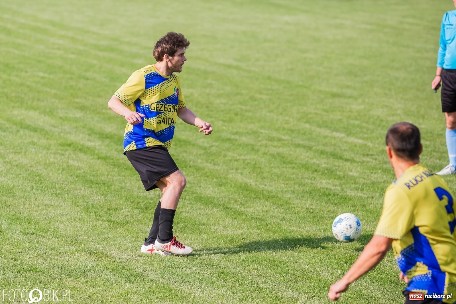 Zdjęcie w galerii na portalu naszraciborz.pl: Osiem goli w Bolesławiu. Ruch na kolanach [FOTO] wiadomości z regionu