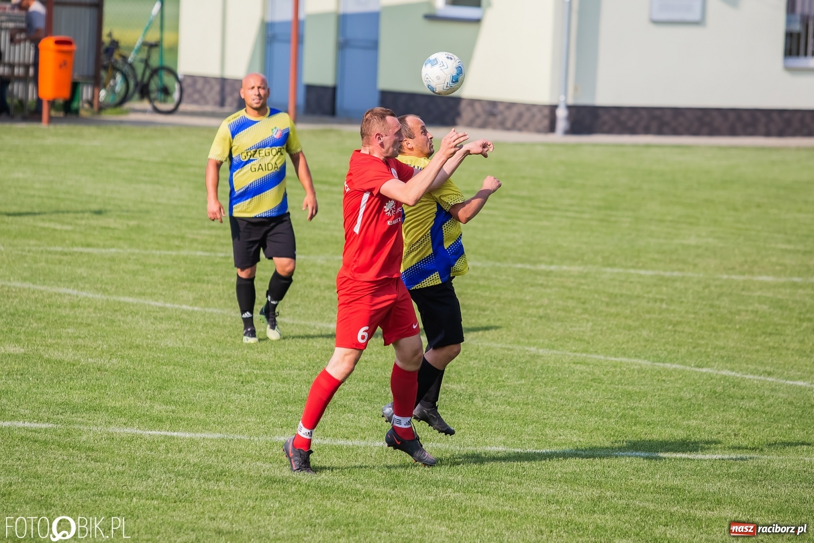 Zdjęcie w galerii na portalu naszraciborz.pl: Osiem goli w Bolesławiu. Ruch na kolanach [FOTO] wiadomości z regionu