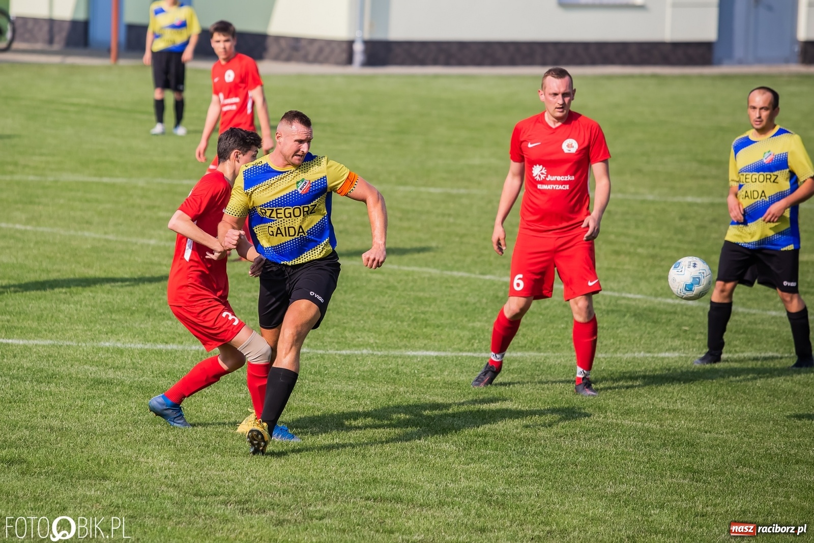 Zdjęcie w galerii na portalu naszraciborz.pl: Osiem goli w Bolesławiu. Ruch na kolanach [FOTO] wiadomości z regionu