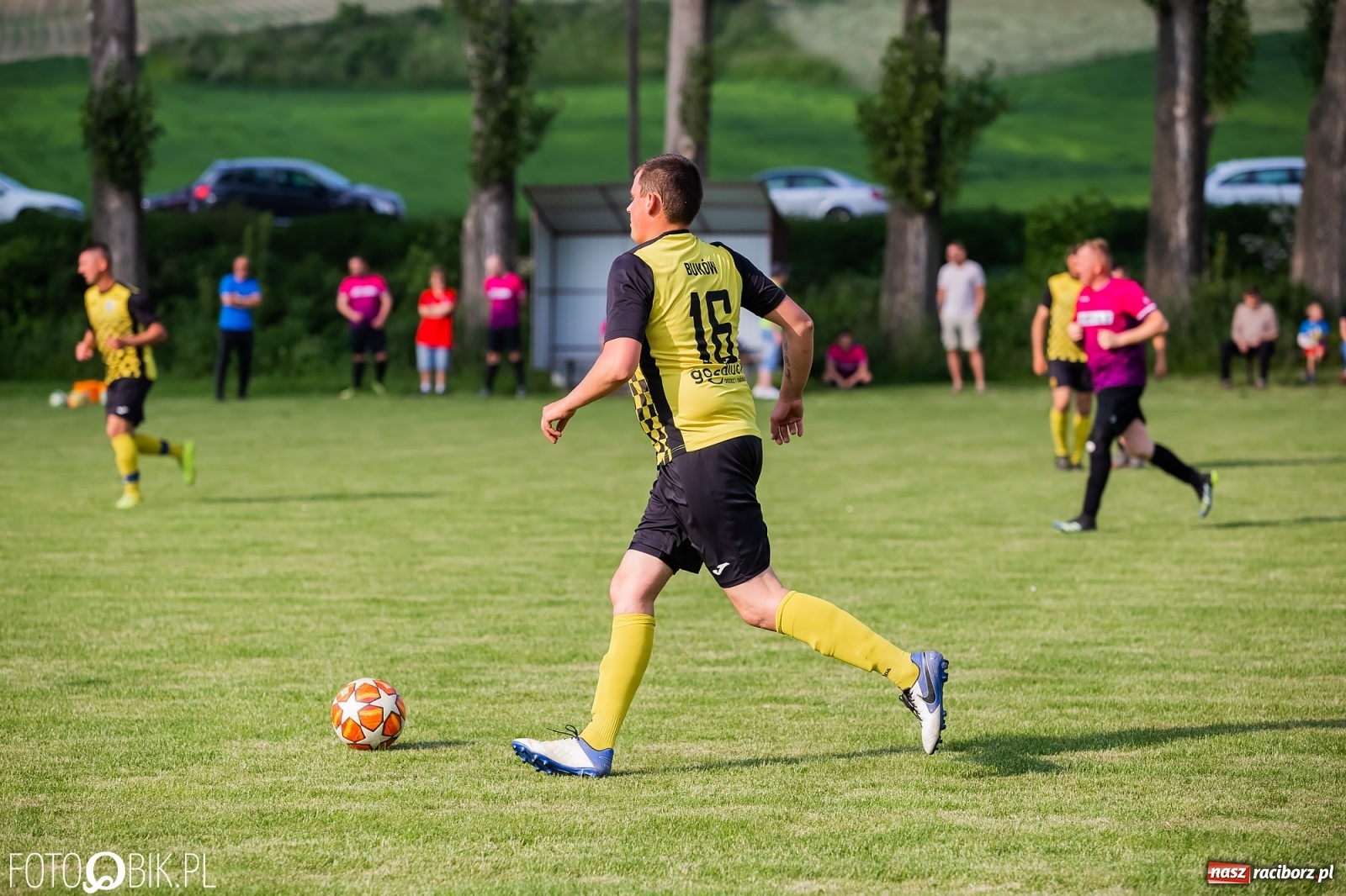 Zdjęcie w galerii na portalu naszraciborz.pl: Bez niespodzianki w Bojanowie. Pogrom gospodarzy! [FOTO] wiadomości z regionu