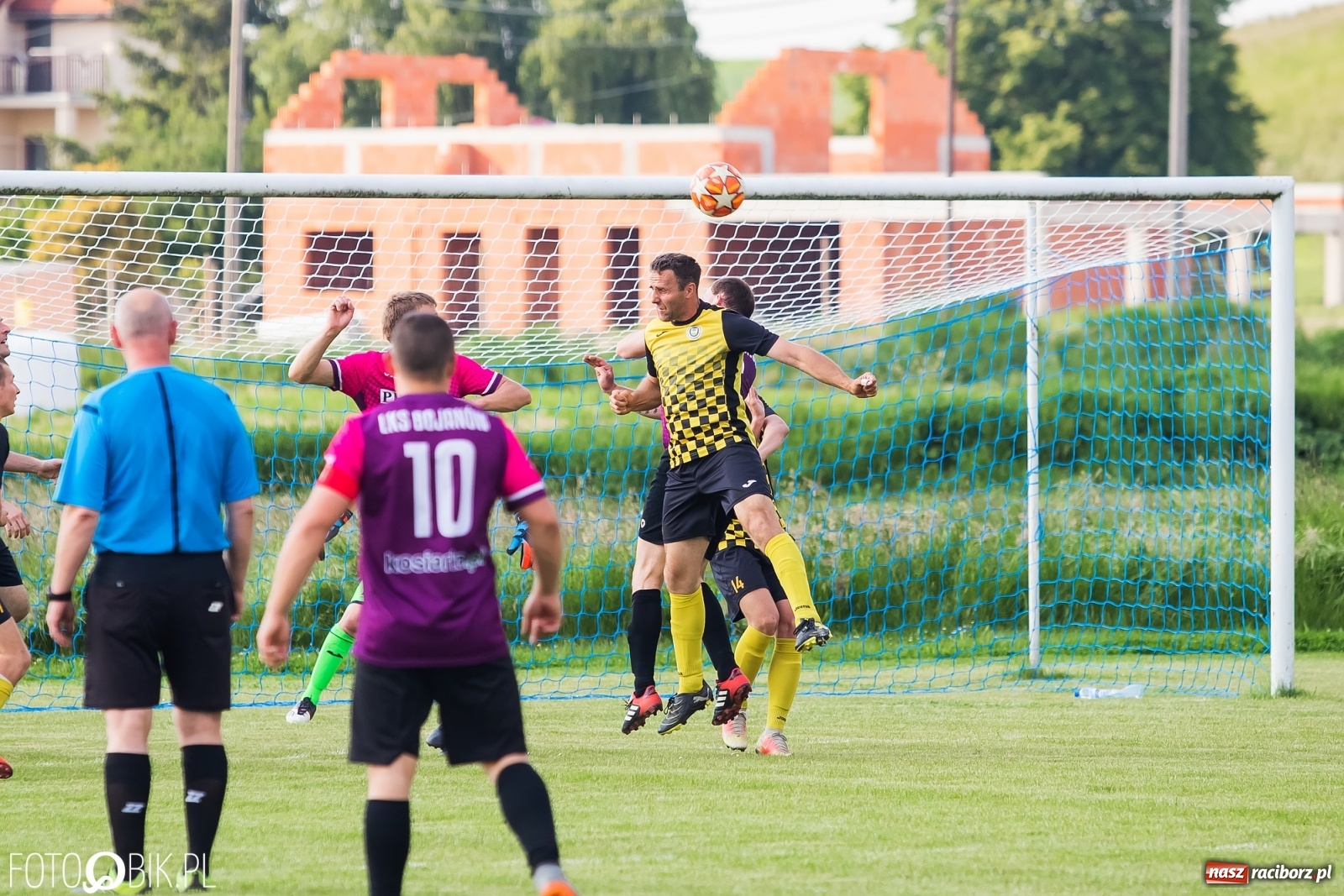 Zdjęcie w galerii na portalu naszraciborz.pl: Bez niespodzianki w Bojanowie. Pogrom gospodarzy! [FOTO] wiadomości z regionu