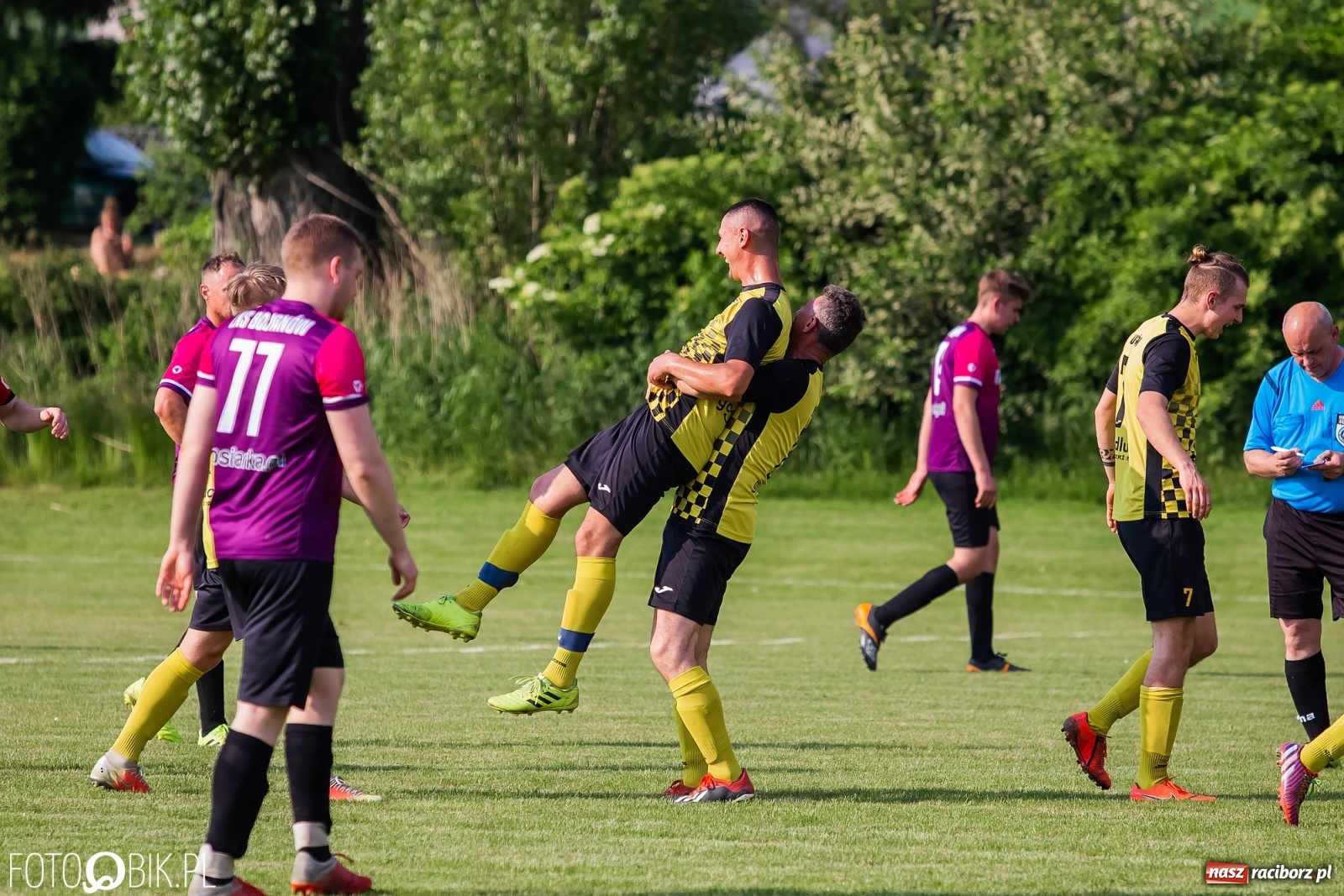 Zdjęcie w galerii na portalu naszraciborz.pl: Bez niespodzianki w Bojanowie. Pogrom gospodarzy! [FOTO] wiadomości z regionu