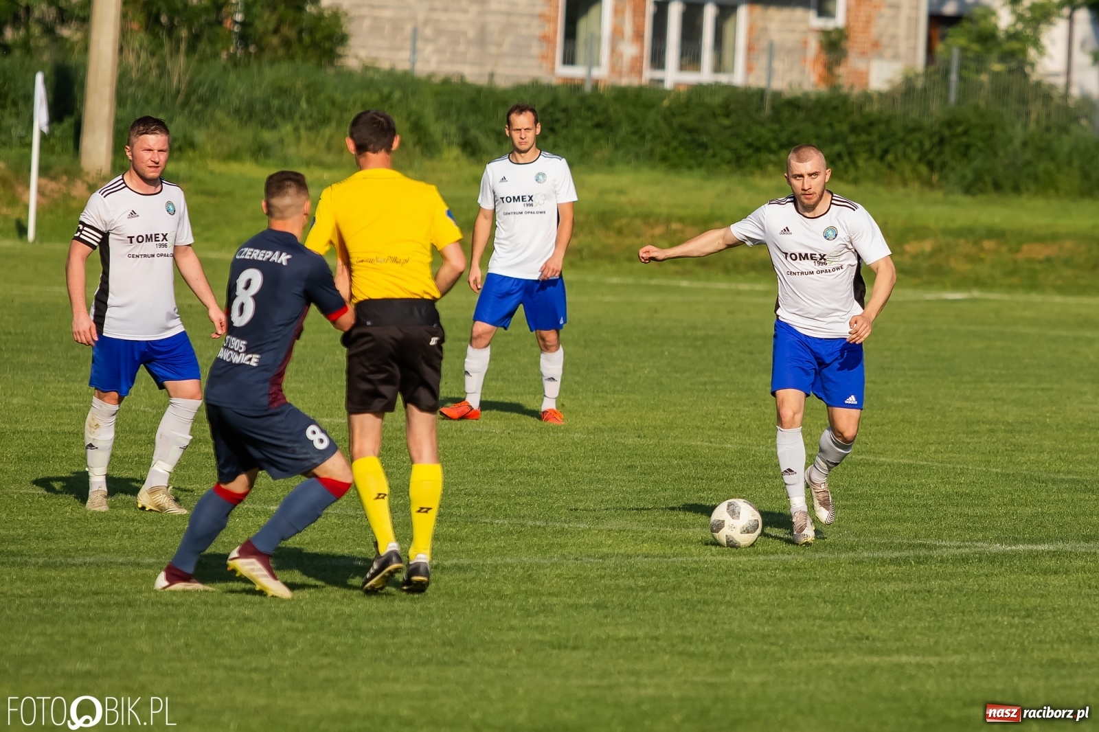 Zdjęcie w galerii na portalu naszraciborz.pl: Klasa okręgowa. Krzanowice lepsze niż Marklowice [FOTO] wiadomości z regionu