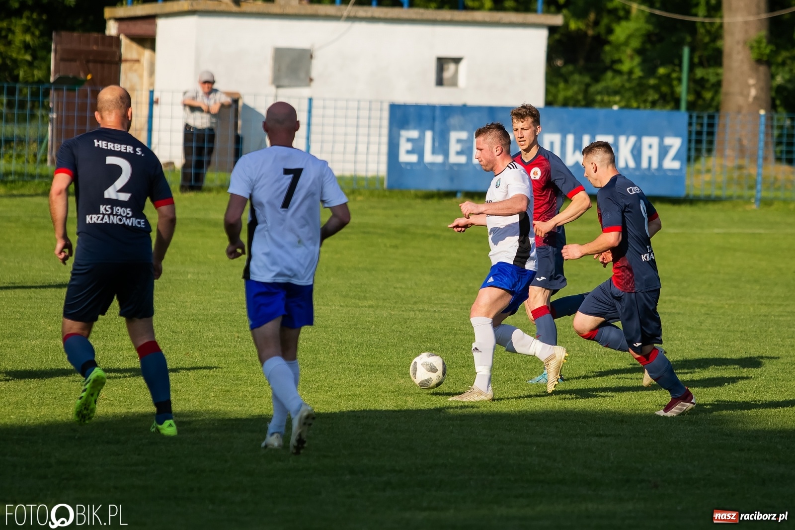 Zdjęcie w galerii na portalu naszraciborz.pl: Klasa okręgowa. Krzanowice lepsze niż Marklowice [FOTO] wiadomości z regionu