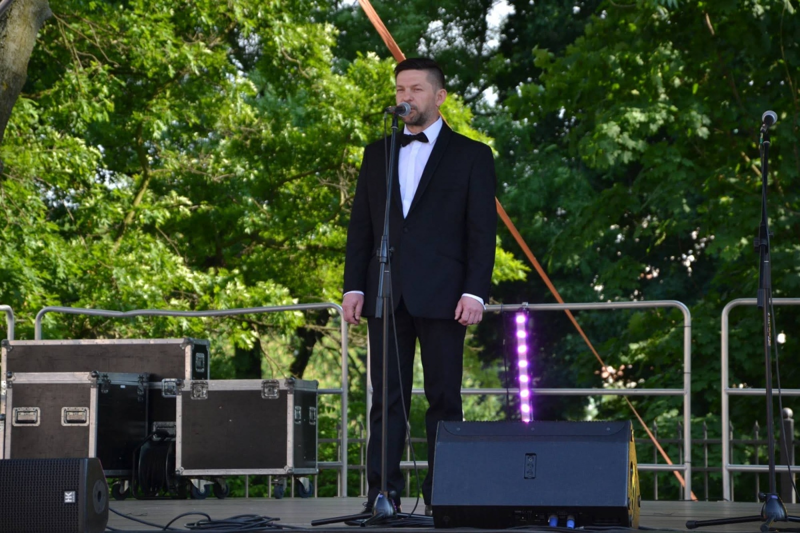 Zdjęcie w galerii na portalu naszraciborz.pl: Operetkowe brzmienia wypełniły zamkowy dziedziniec [FOTO] wiadomości z regionu