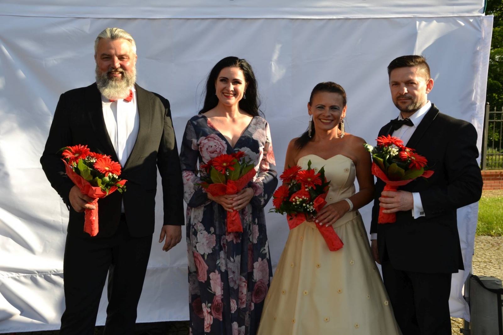 Zdjęcie w galerii na portalu naszraciborz.pl: Operetkowe brzmienia wypełniły zamkowy dziedziniec [FOTO] wiadomości z regionu