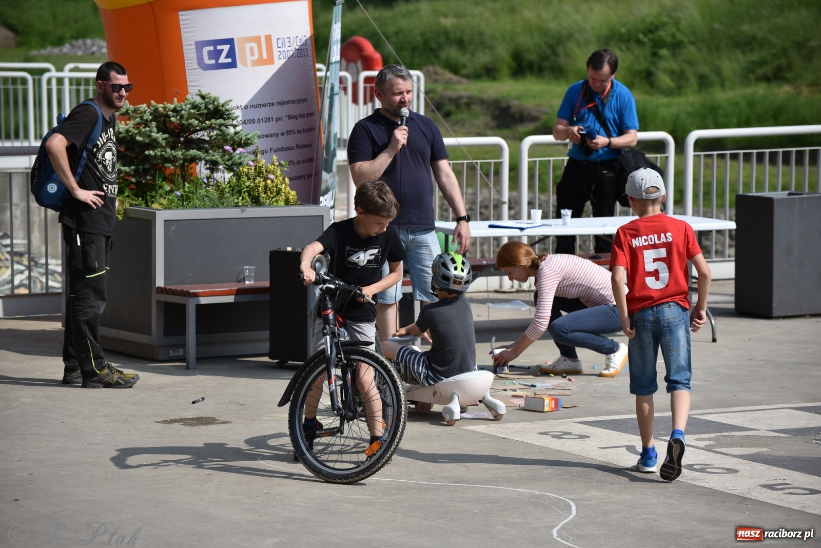 Zdjęcie w galerii na portalu naszraciborz.pl: Familijny finał Ty-Godnia Dziecka w Raciborzu [FOTO i WIDEO] wiadomości z regionu