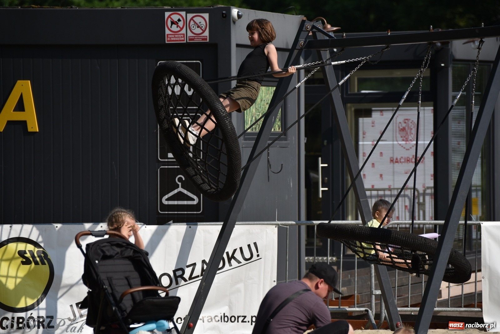 Zdjęcie w galerii na portalu naszraciborz.pl: Familijny finał Ty-Godnia Dziecka w Raciborzu [FOTO i WIDEO] wiadomości z regionu