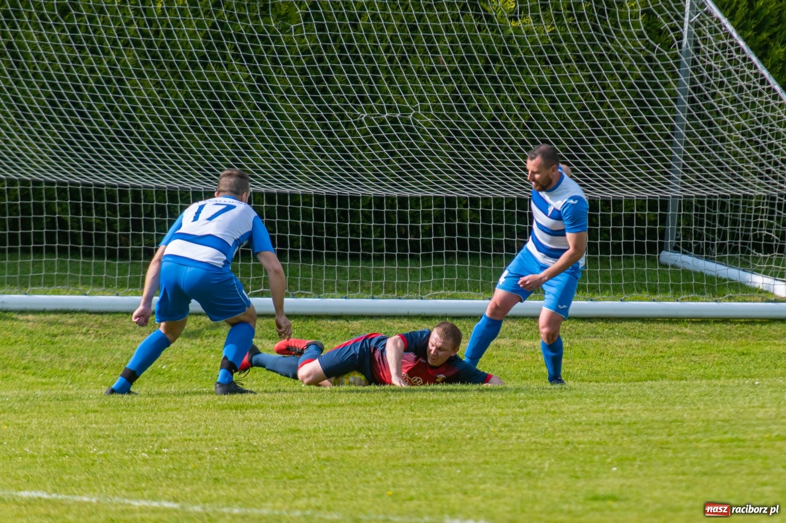 Zdjęcie w galerii na portalu naszraciborz.pl: Kobylski Płomień zgaszony! Chałupki odbiły się od dna [FOTO] wiadomości z regionu