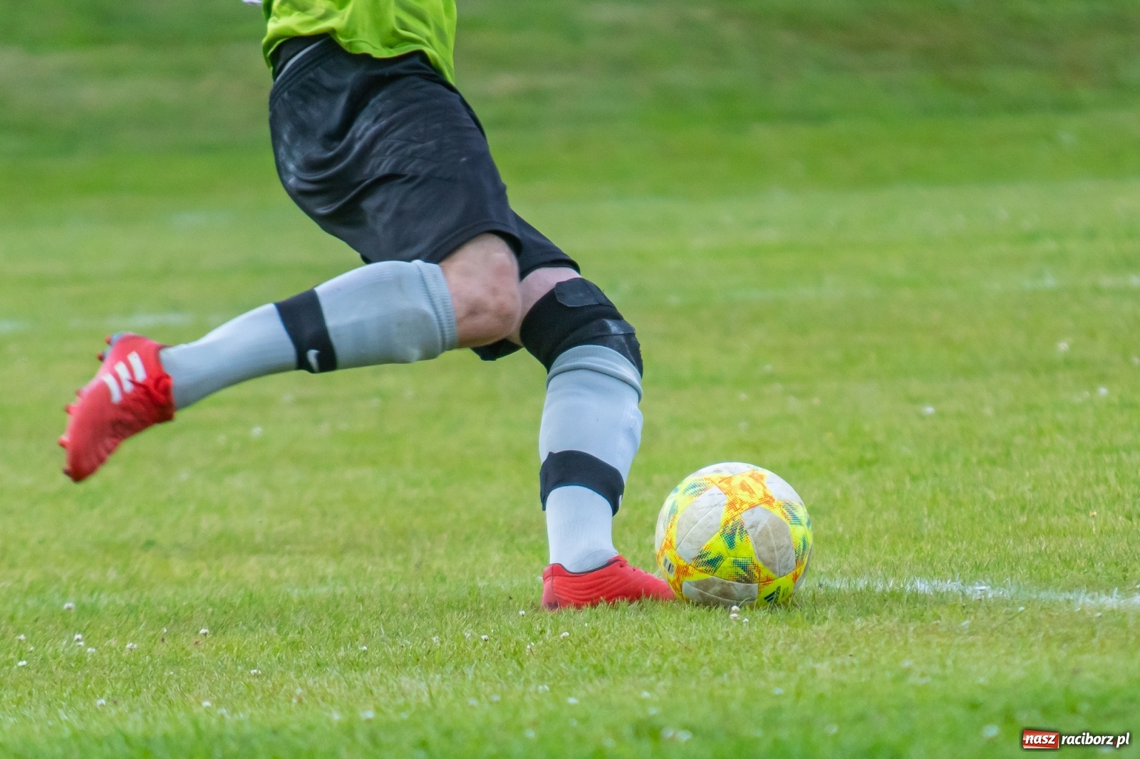 Zdjęcie w galerii na portalu naszraciborz.pl: Kobylski Płomień zgaszony! Chałupki odbiły się od dna [FOTO] wiadomości z regionu