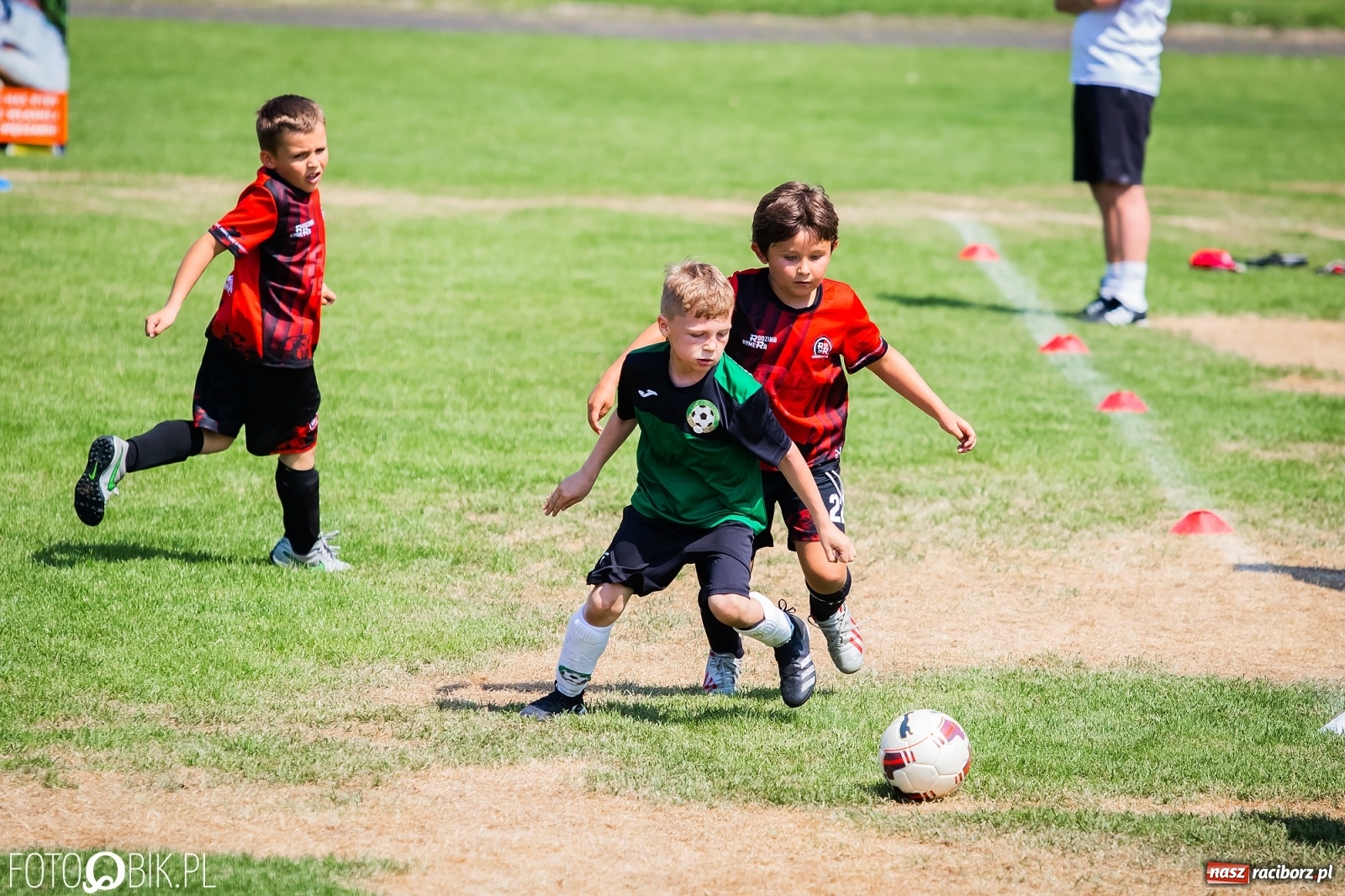 Zdjęcie w galerii na portalu naszraciborz.pl: Rywalizacja rocznika 2013 podczas Tworków Cup 2021 [FOTO] wiadomości z regionu