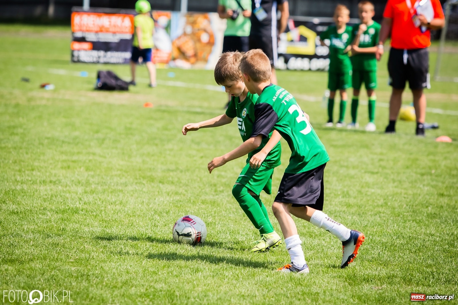 Zdjęcie w galerii na portalu naszraciborz.pl: Rywalizacja rocznika 2013 podczas Tworków Cup 2021 [FOTO] wiadomości z regionu