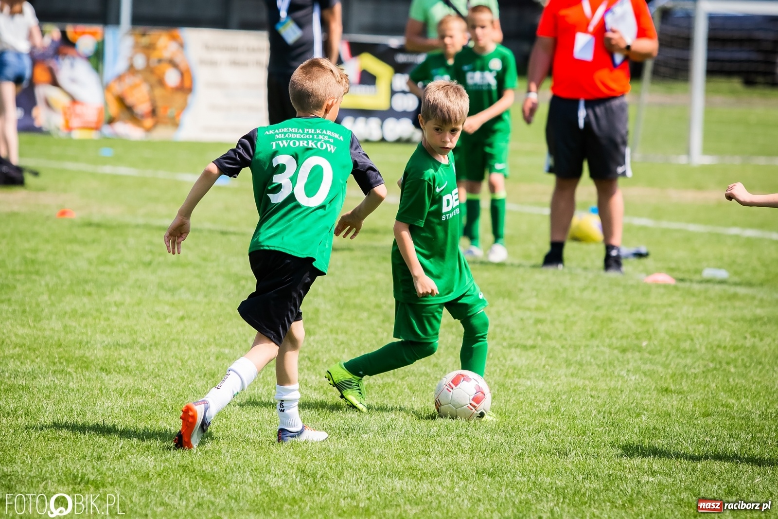 Zdjęcie w galerii na portalu naszraciborz.pl: Rywalizacja rocznika 2013 podczas Tworków Cup 2021 [FOTO] wiadomości z regionu
